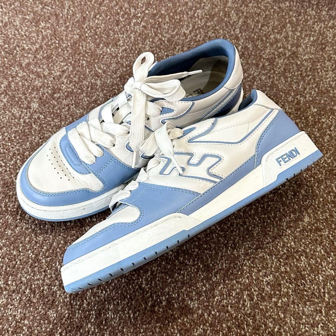 FENDI フェンディ マッチ スニーカー ホワイト 水色