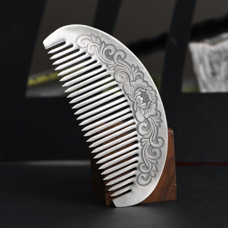 蓮の花の純銀櫛 - 贅沢な手触りと繊細なデザインが特徴K104 蓮の花のかんざし – シンプルでありながら存在感のある K177