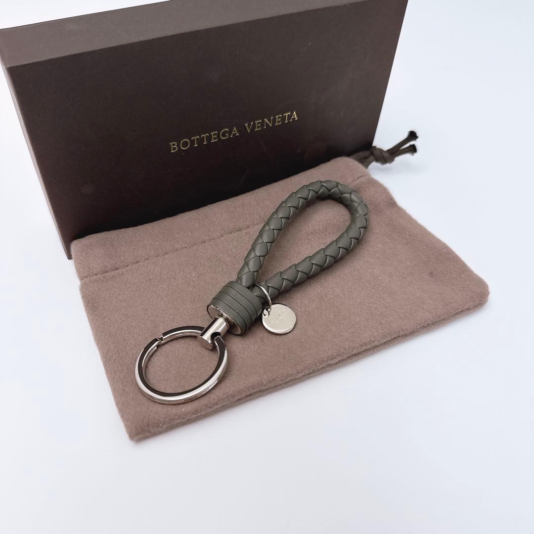 ボッテガヴェネタ イントレチャート キーホルダー キーリング チャーム レザー