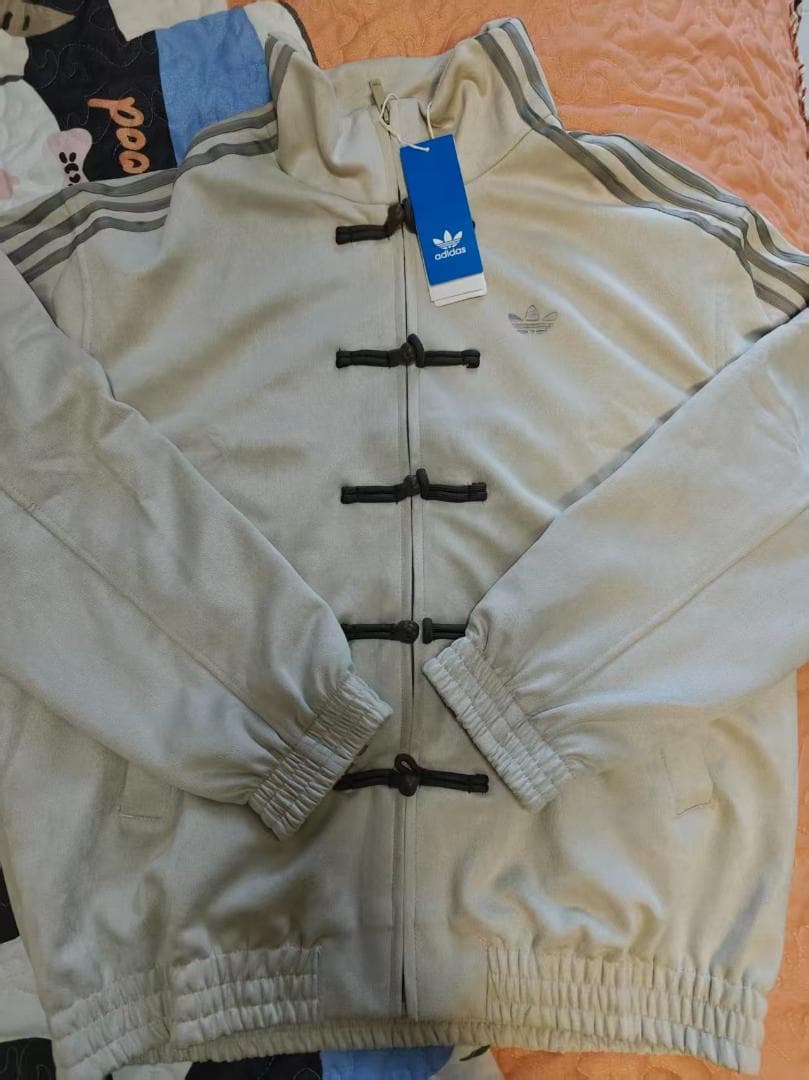 限定 蛇年トラックジャケット ホワイト Lサイズ