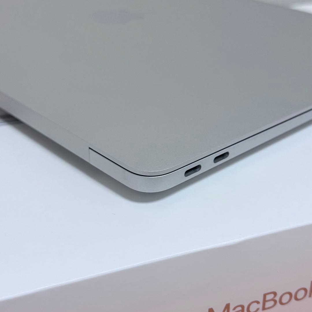 MacBook Air M1 8GB 256GB シルバー 2020年 美品 - メルカリ
