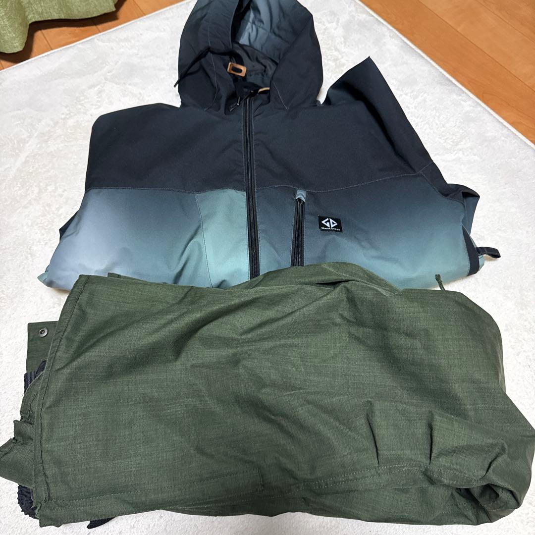 スノーボードウェア　上下セット