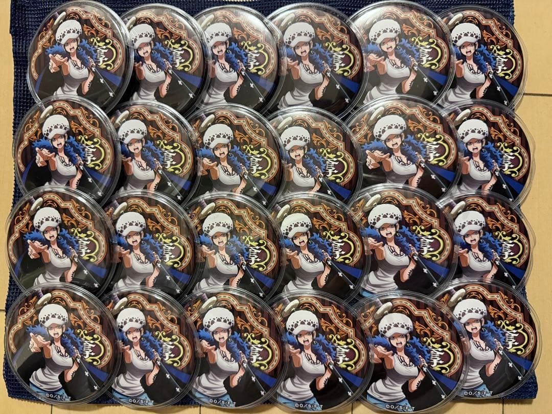 輩缶バッジ トラファルガーロー 24個セット ONE PIECE トラファルガー・ロー 輩缶バッジ 第21弾SHINE | K-BOOKS
