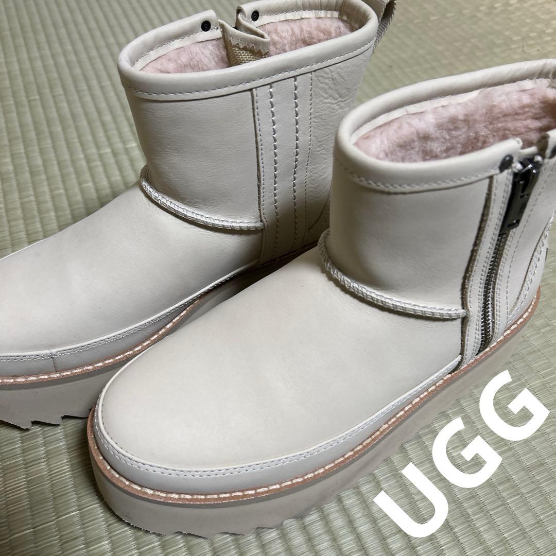 アグ UGG クラシック リベル バイカー ミニ