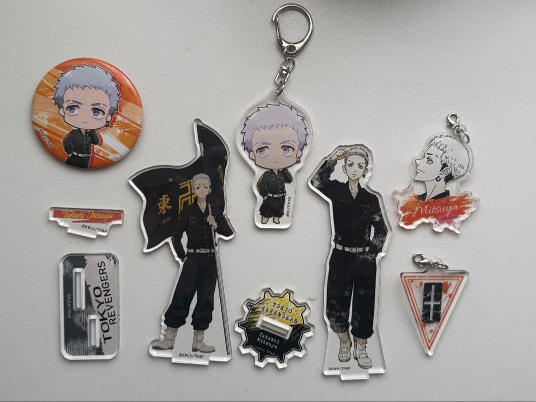 東京リベンジャーズ 三ツ谷隆 アクスタ 缶バッジ アクリルキーホルダー