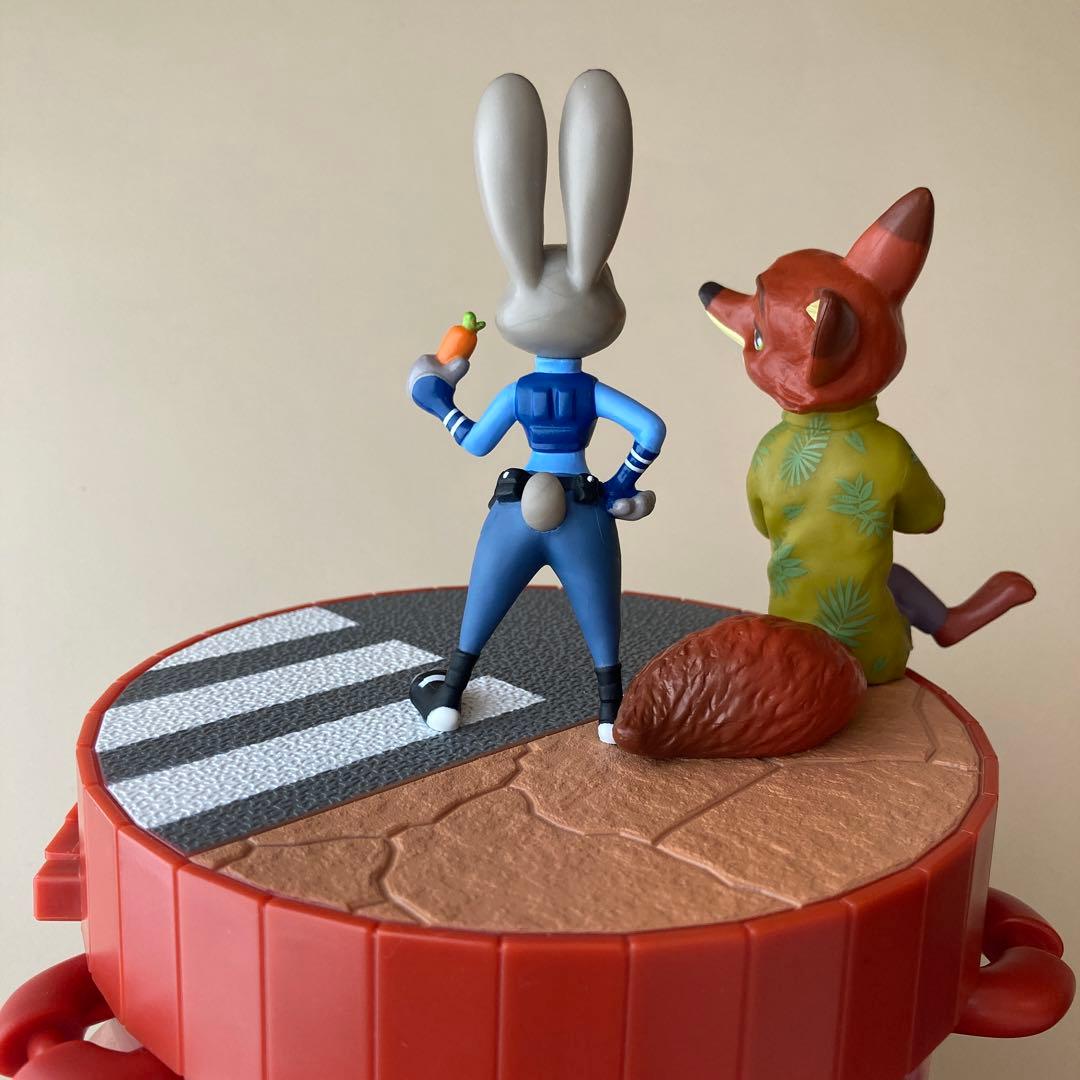 ズートピア ポップコーンバケット ニック ジュディ ディズニー - メルカリ