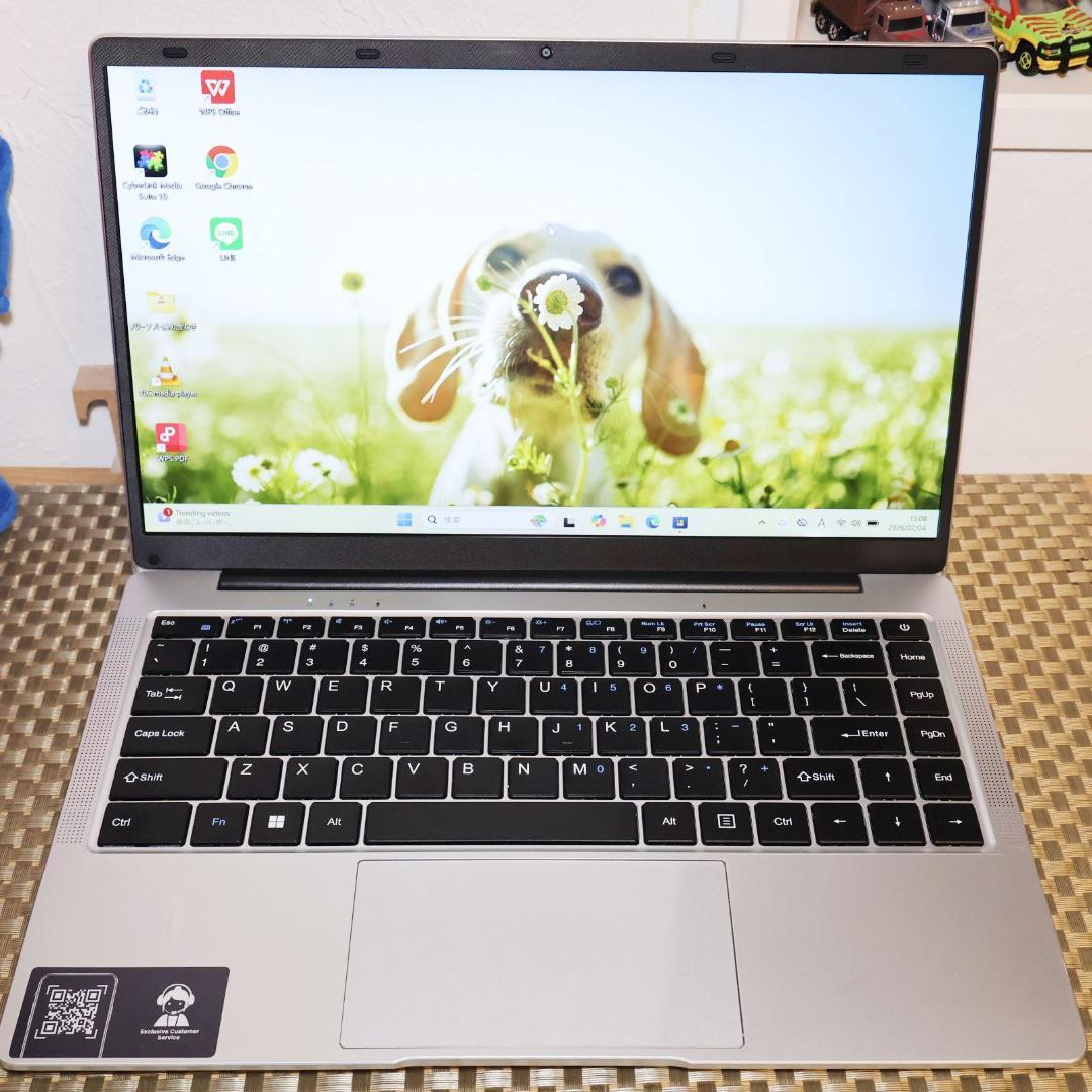 ほぼ新品！Win11公式対応！高年式2025！メモリ8/高速SSD/無線/カメラ