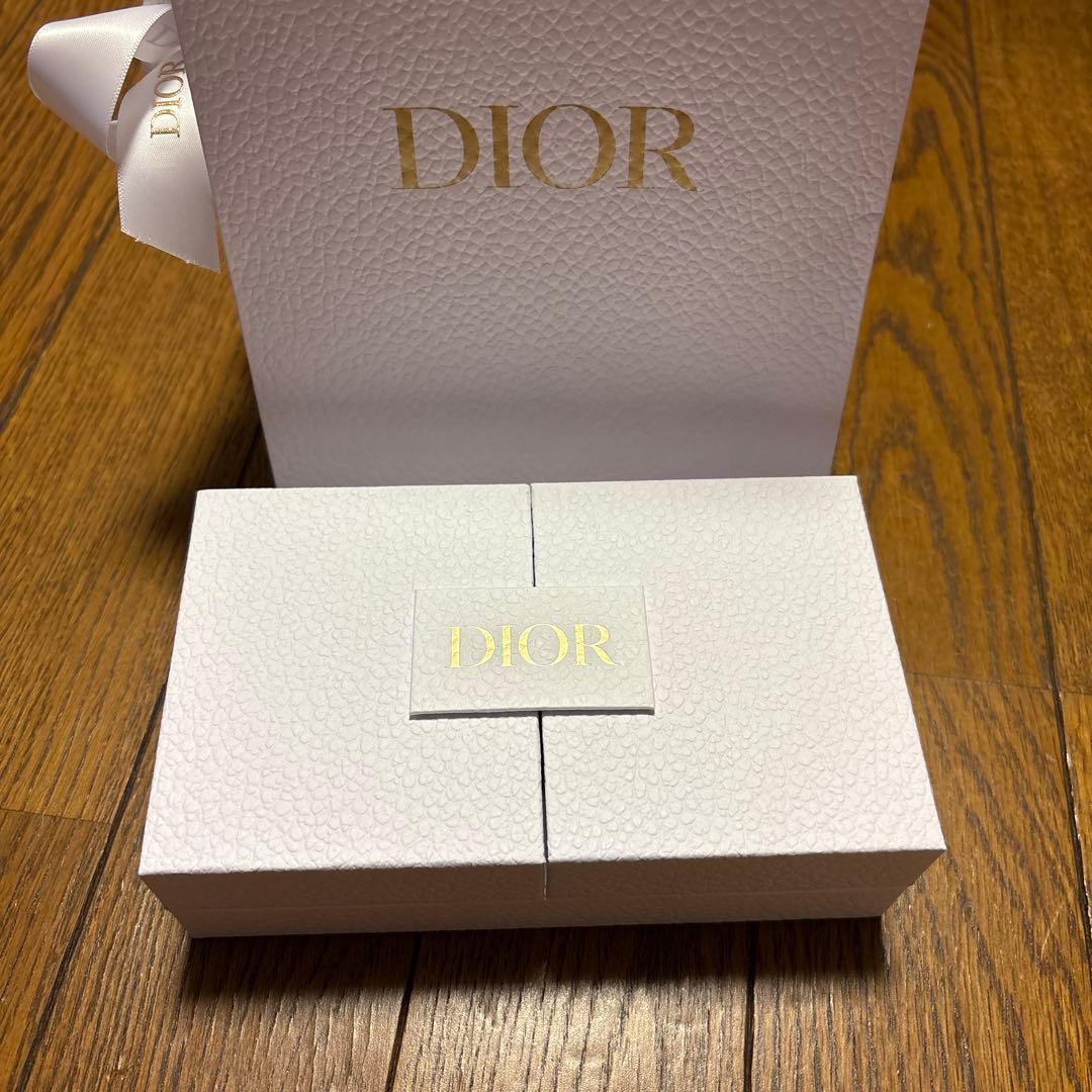 Dior ディオール バースデーギフト ジャドール 4本セット - メルカリ