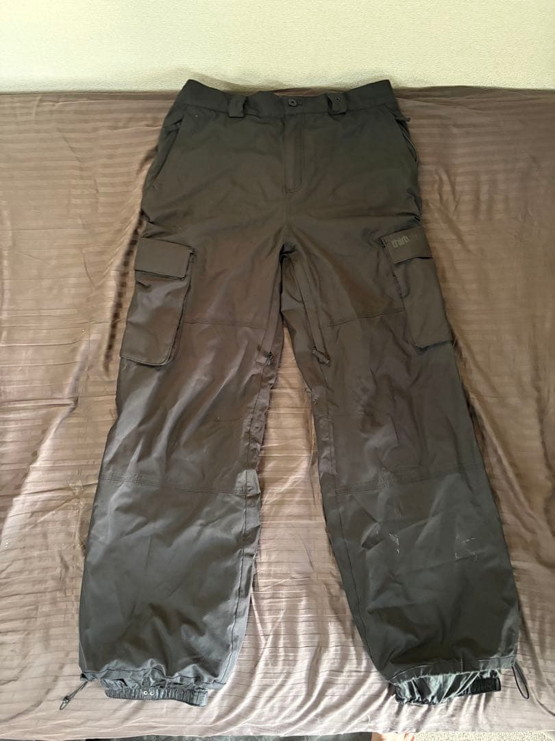 thirtytwo スノーボードパンツ thirtytwo（サーティーツー） ○ THIRTYTWO SWEEPER XLT PNT WHITE