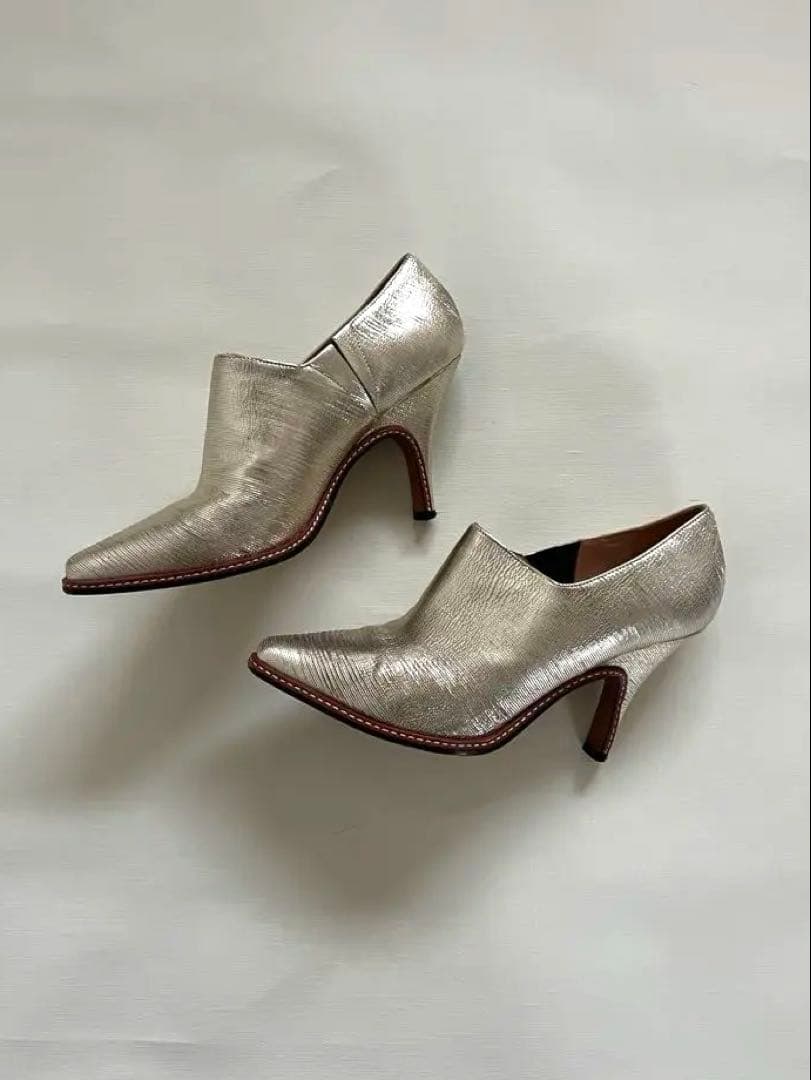 マルジェラ　ヒール　パンプス Maison Margiela(メゾンマルジェラ) ヒールパンプス ホワイト サイズ