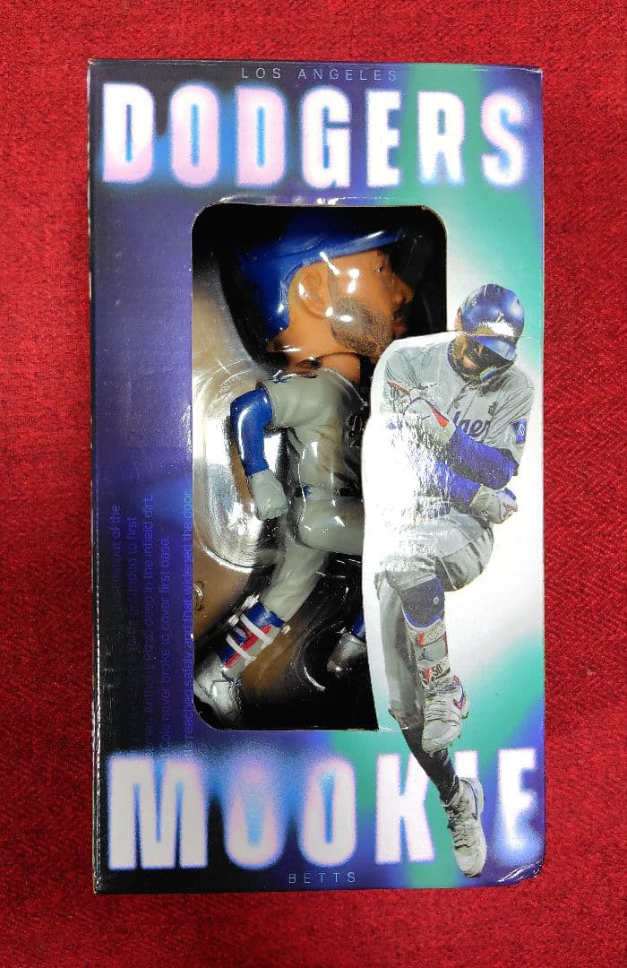 ムーキー・ベッツ ボブルヘッド フィギュア＆缶バッジ 2025.5.13限定配布