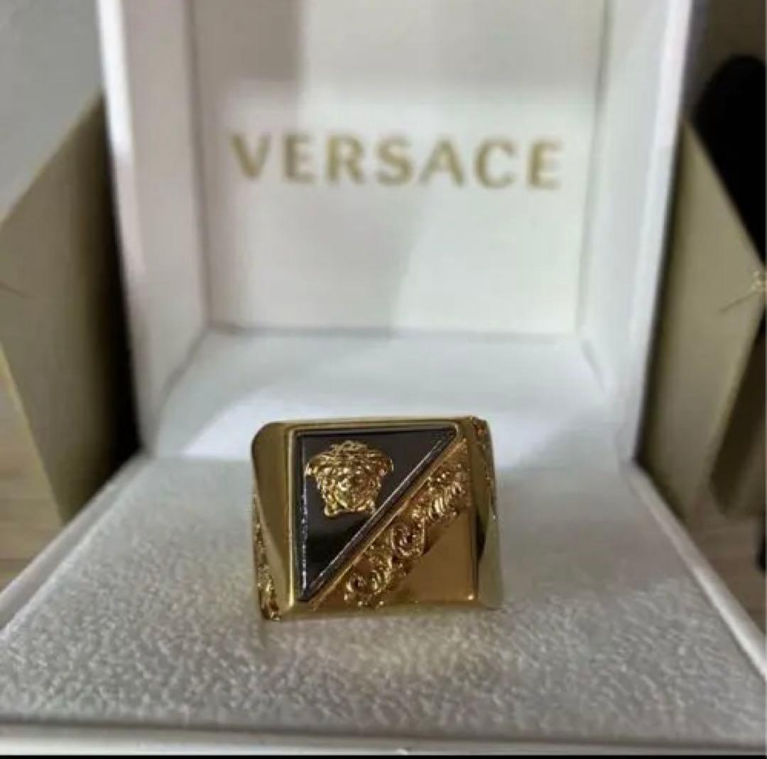 VERSACE ゴールド ブラック リング