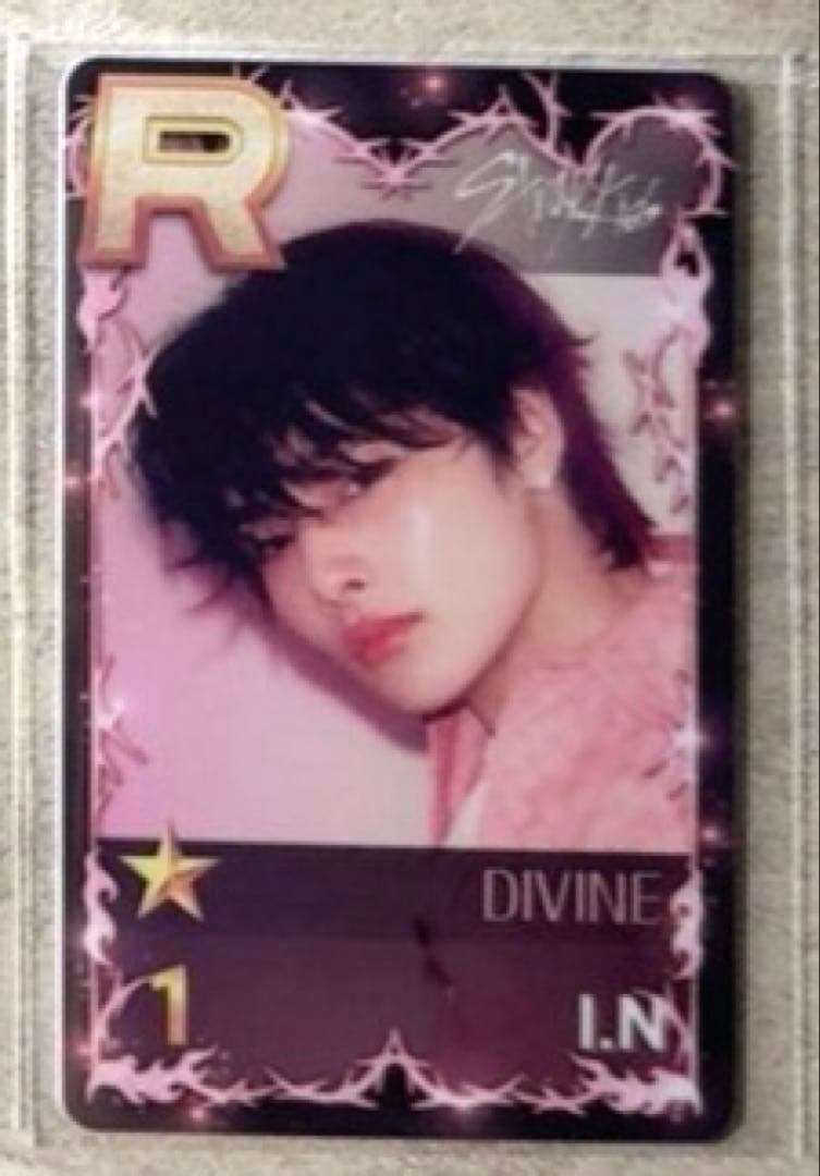 straykids アイエン DIVINE 限定 PVC トレカ straykids アイエン DIVINE 限定 PVC トレカ