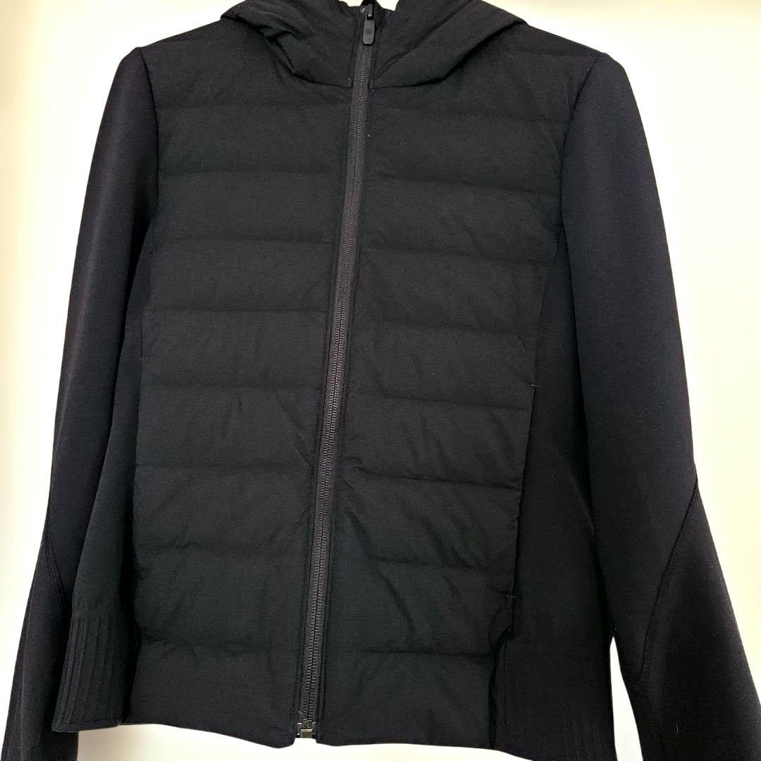 ルルレモン　 ダウン&アラウンド　軽量ダウンジャケット