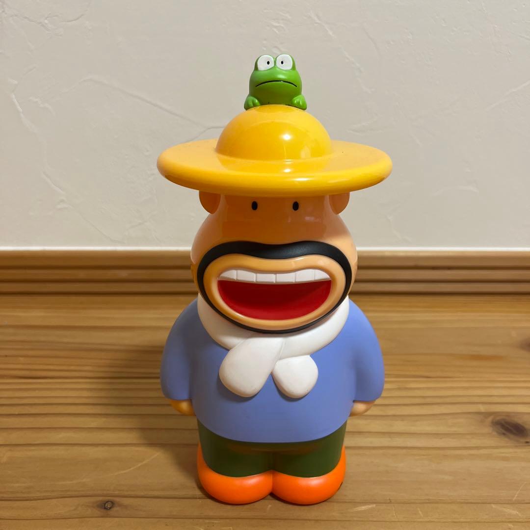 明治 カールおじさんケロ太貯金箱 非売品懸賞当選品 - メルカリ