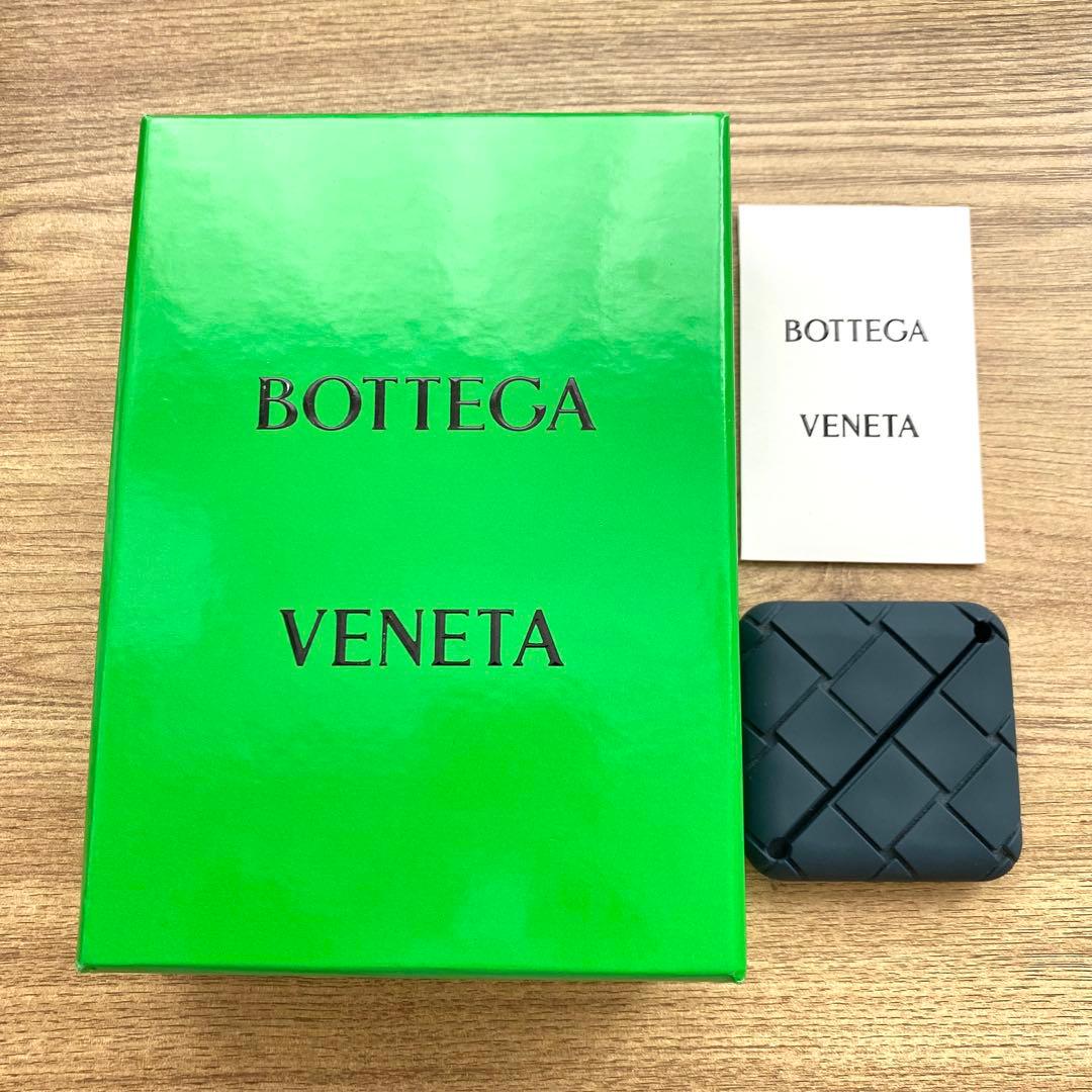 BOTTEGA VENETA ブラック ラバー ケース