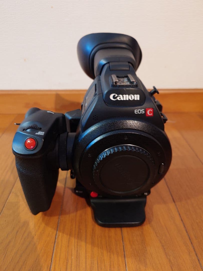 ビデオカメラ Canon EOS C100mark2