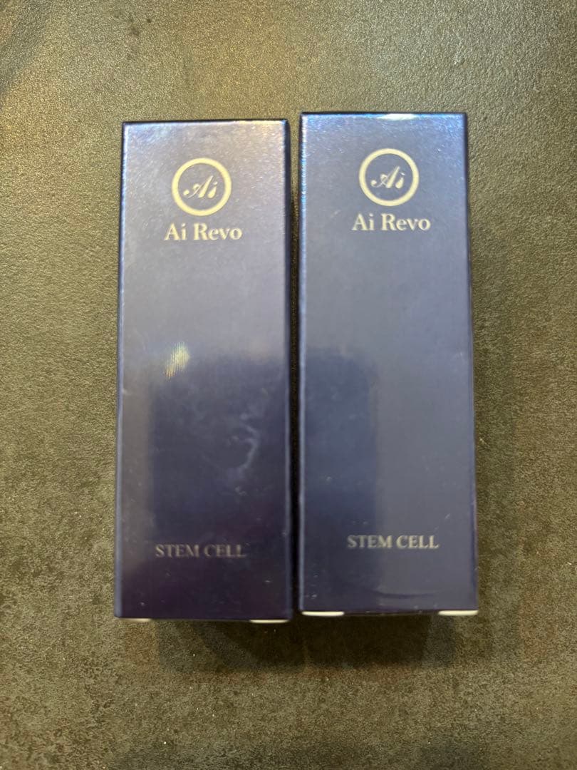 AI R e vo ヒト幹細胞美容液　新品未使用　一本売りも可能です⭐️