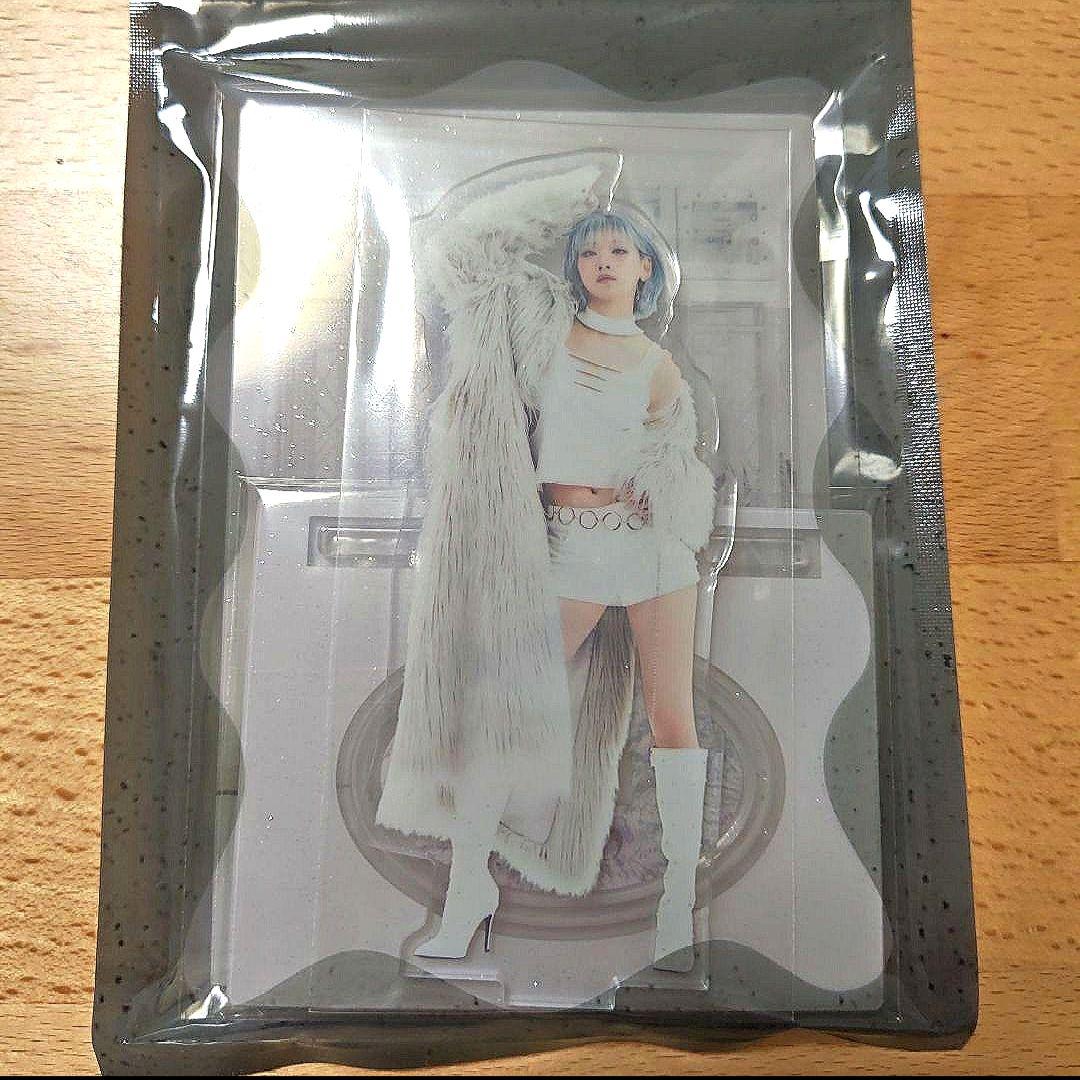 HANA NON STOP アクリルスタンド ジス JISOO - メルカリ