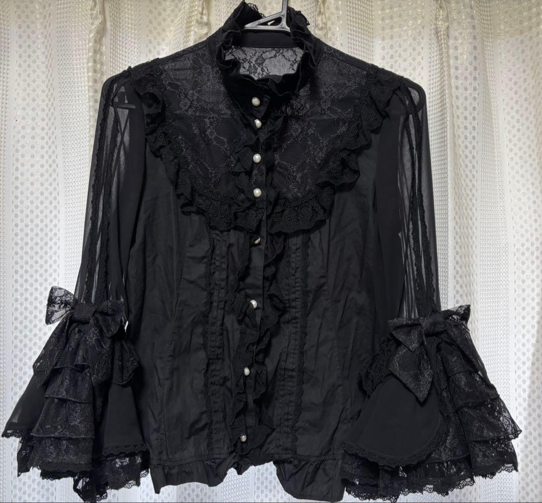 29日まで価格★アンジェリックプリティ　姫袖ブラウス　美品 29日まで価格☆アンジェリックプリティ 姫袖ブラウス 美品 - メルカリ