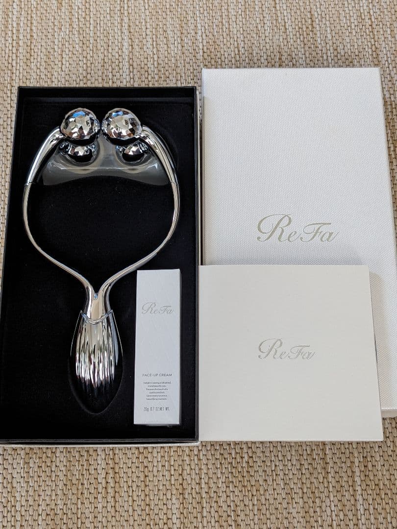 新品未使用　ReFa リファダブルレイ　新品フェイスアップクリーム50ｇ付き Amazon.co.jp: MTG ReFa DOUBLE RAY（リファダブルレイ） : ホーム