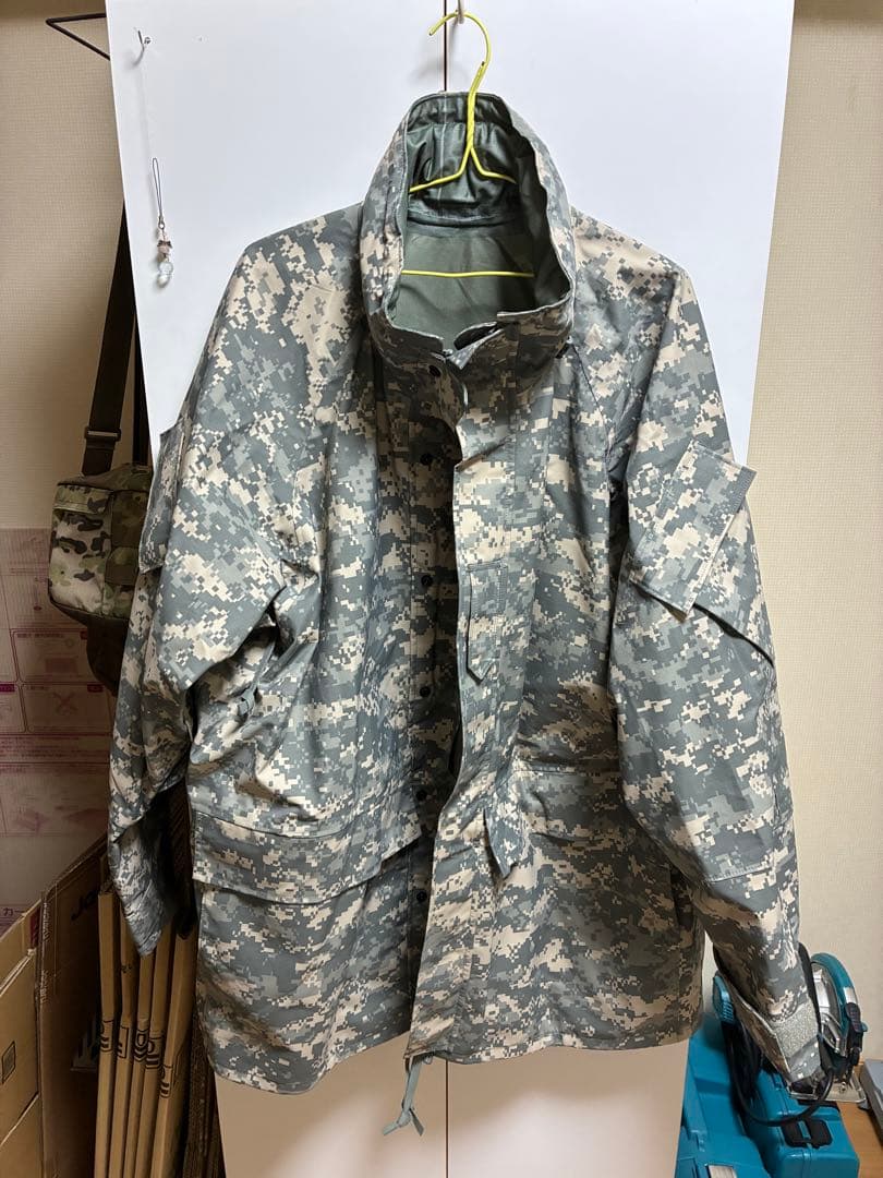 フード付きナイロンパーカー ゴアテックス　Large/Long