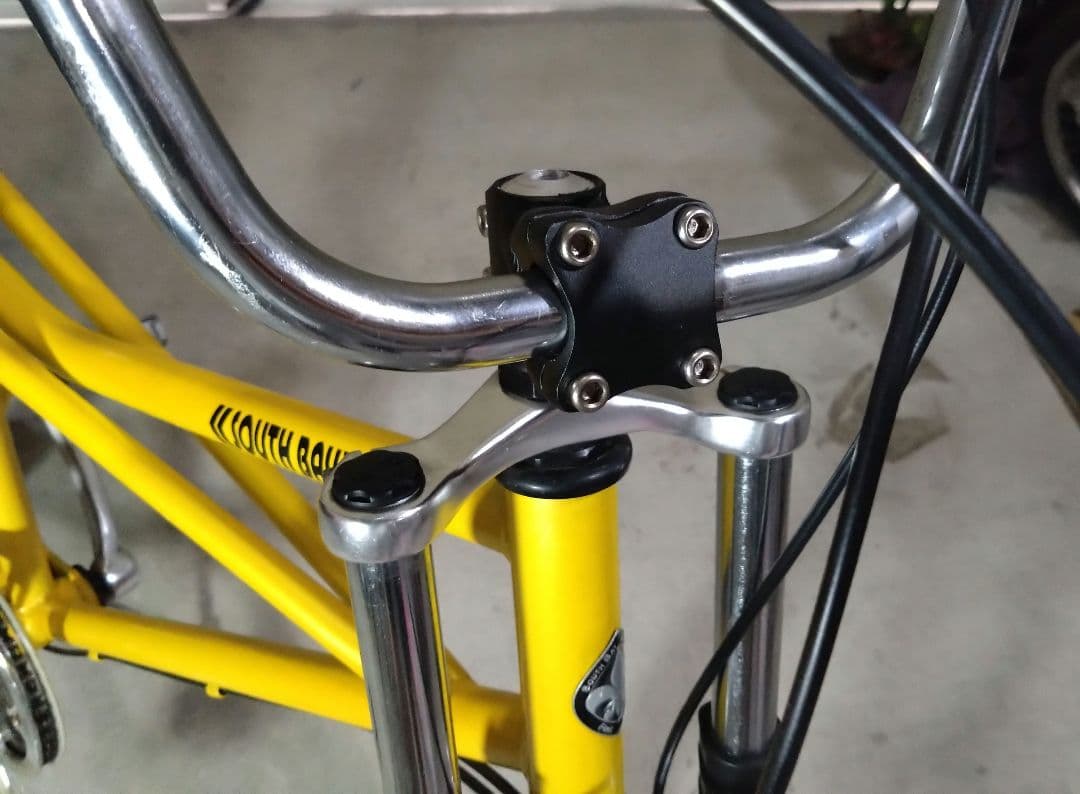 サウスベイ バハ （ヤマハモトバイクの復刻？ 現在入手困難）美品