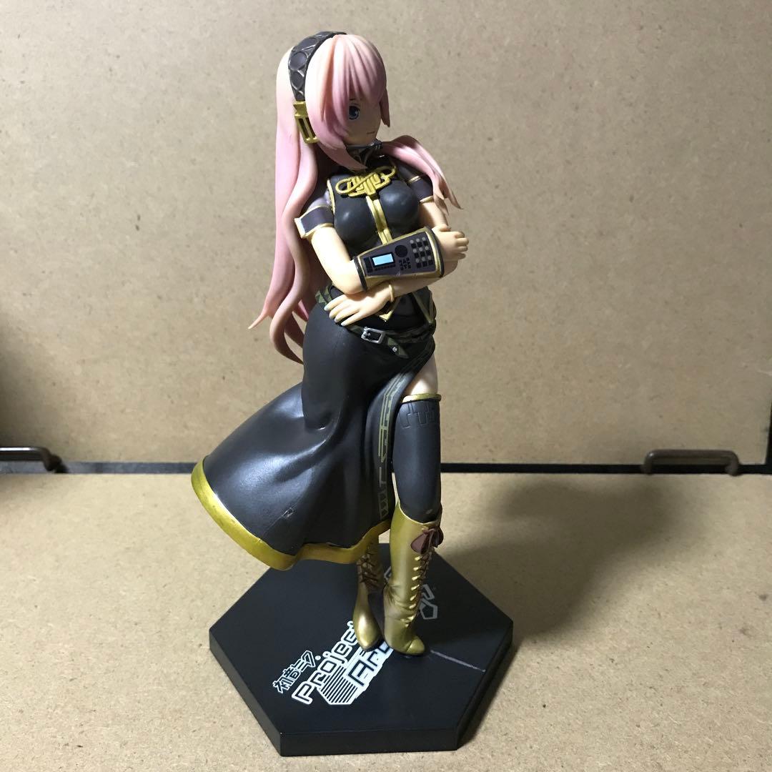 初音ミク Project DIVA Arcade プレミアムフィギュア 巡音ルカ - メルカリ