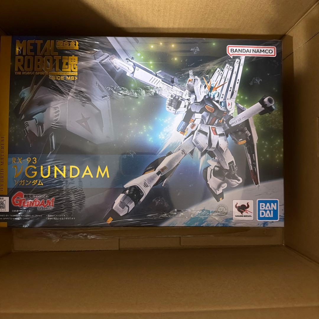 L ROBOT魂 ＜SIDE MS＞ νガンダム