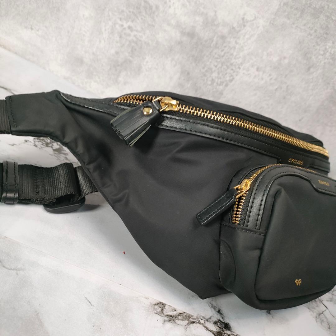 極美品 アニヤハインドマーチ ボディバッグ ウエストバッグ ナイロン