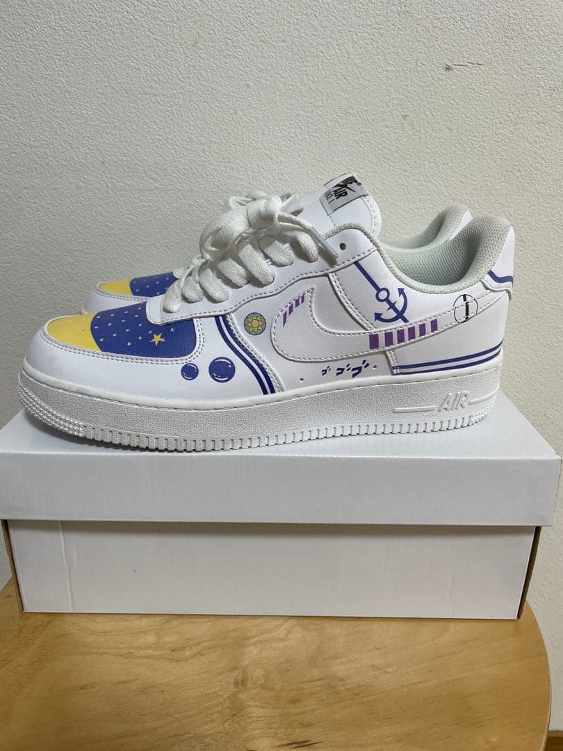 NIKEとジョジョと奇妙な冒険のコラボスニーカー