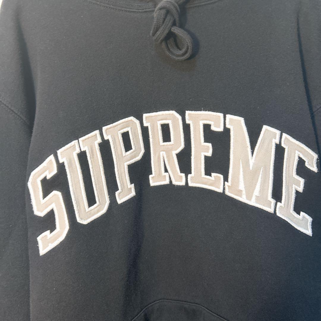 《希少》Supreme シュプリーム 刺繍ロゴ プルオーバーパーカー M