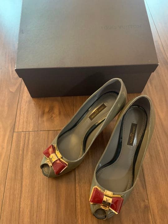 極美品☆ ルイヴィトン　LV パテント　リボン　グレーパンプス　37 CarryAll Vibe MM LV Vibe - Women - Handbags | LOUIS VUITTON ®