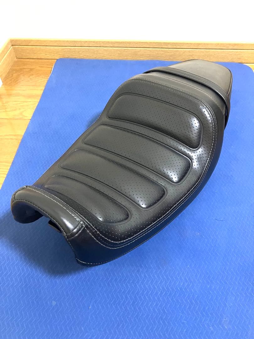 ハーレー　純正　XL1200CX スポーツスター　ロードスター　シート 美品 2026年最新】Yahoo!オークション -ロードスター 純正シート(ハーレー