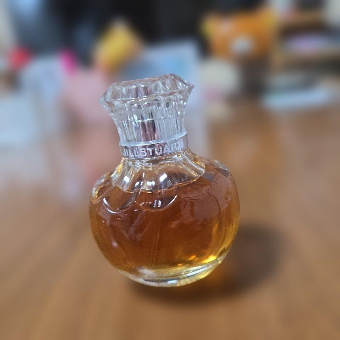 ジルスチュアート　ヴァニララスト　オードパルファン　50ml　箱付き