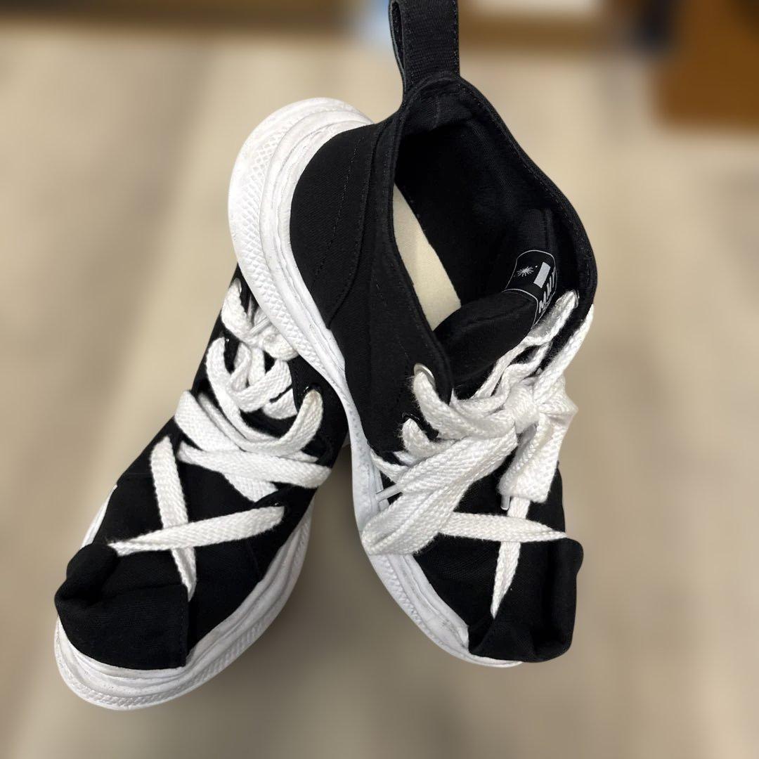 Maison MIHARA YASUHIRO コラボスニーカー