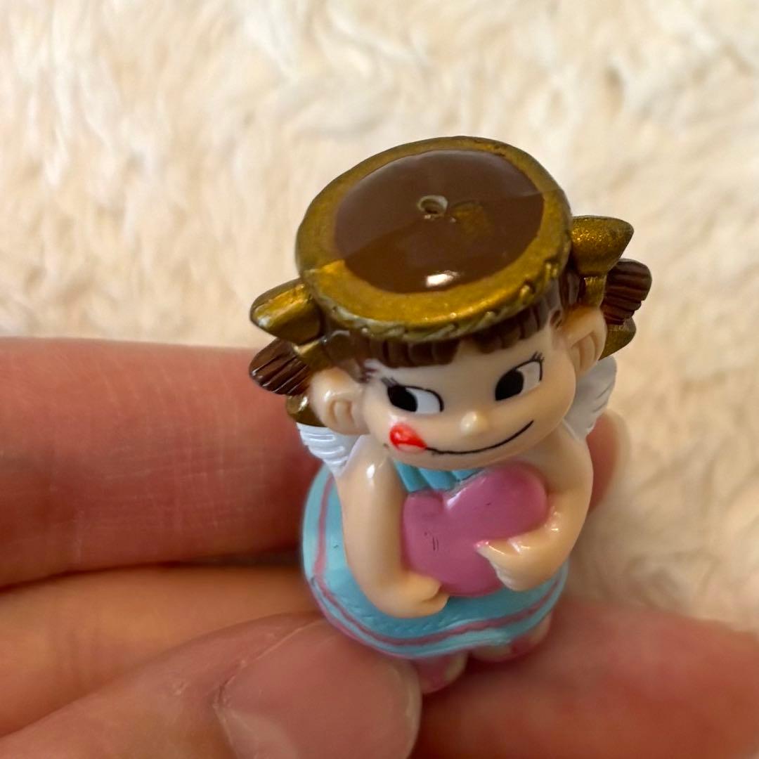 不二家 ペコちゃん フィギュア 指人形 エンジェル 天使 ハート - メルカリ