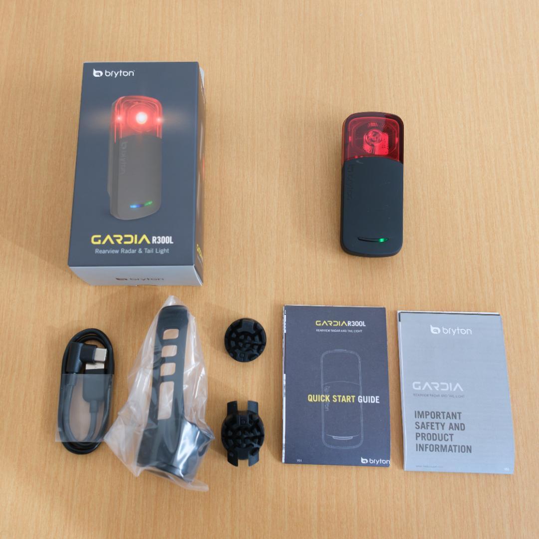 テールライト・リアビューレーダー　Briton GARDIA R300L BRYTON ( ブライトン ) テールライト GARDIA ( ガーディア ) R300L