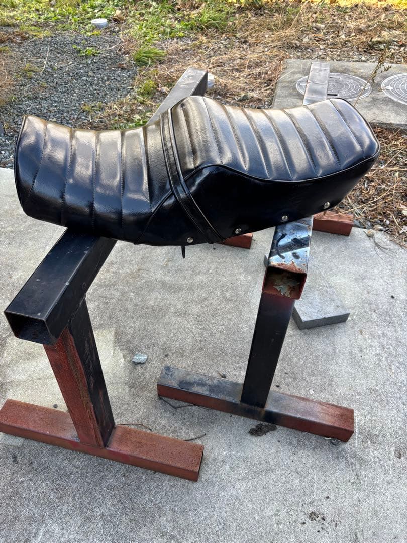 cb250t ホーク　角タンク用　タックロール