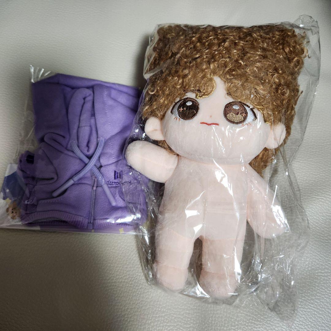 BTS テヒョン テテ V 20cm ぬいぐるみパーカーセット