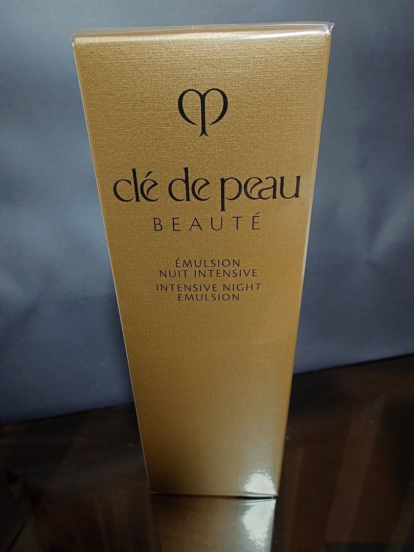 クレドポーボーテ エマルションアンタンシヴ (ニュイ) 125ml 夜用乳液