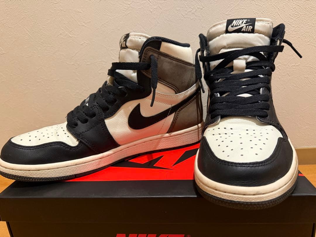 Nike Air Jordan 1 ダークモカ ハイカット スニーカー