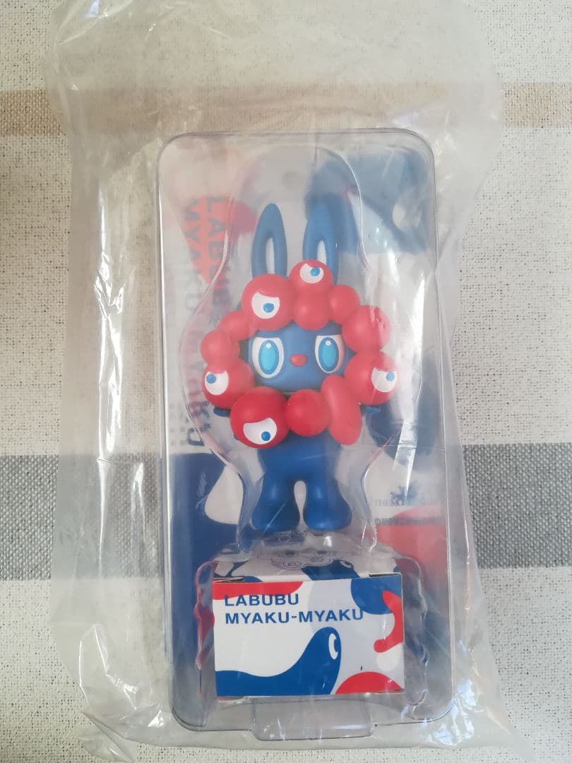 LABUBU MYAKU-MYAKU 関西万博 ミャクミャク ラブブ
