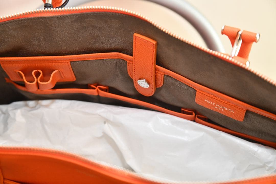 カズ0802様専用 ペッレモルビダ deck-9シリーズ トートバッグ オレンジ