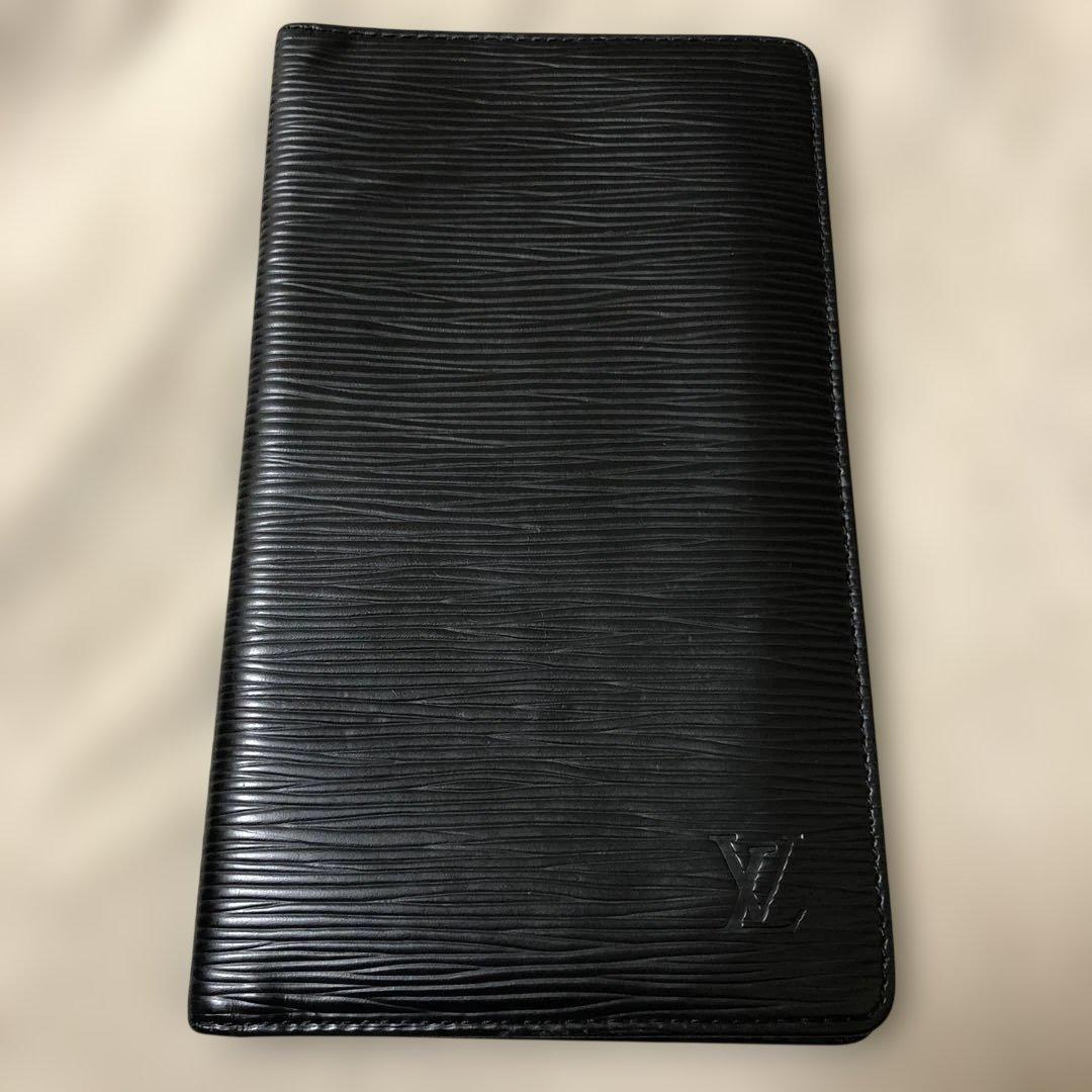 Louis Vuitton エピレザー ブラック長財布 - メルカリ