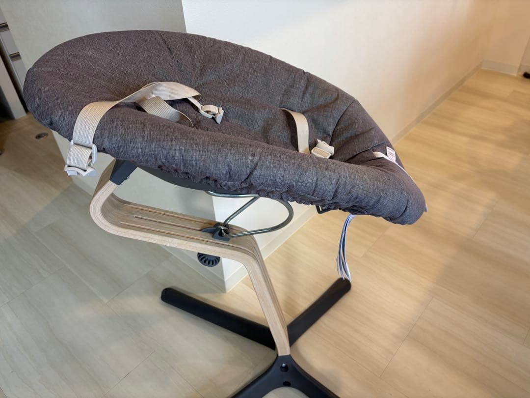 ストッケ　ノミ　ニューボーンセット　美品 公式 ストッケ ノミ ニューボーンセット STOKKE Nomi 新生児 から