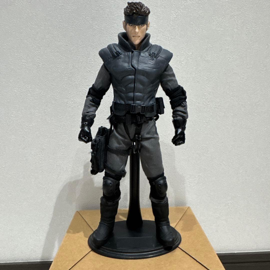 MGS スネーク メタルギアソリッド ソリッドスネーク カスタムフィギュア EVH ソリッド スネーク メタルギアソリッド グランドスケール バスト