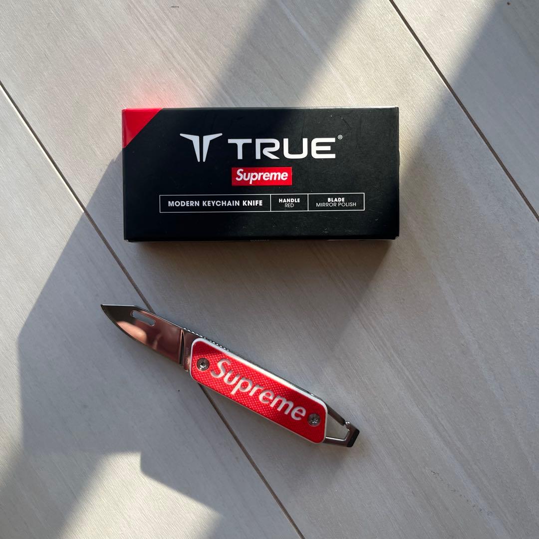 SUPREME × TRUE MODERN KEYCHAIN KNIFE ナイフ - メルカリ
