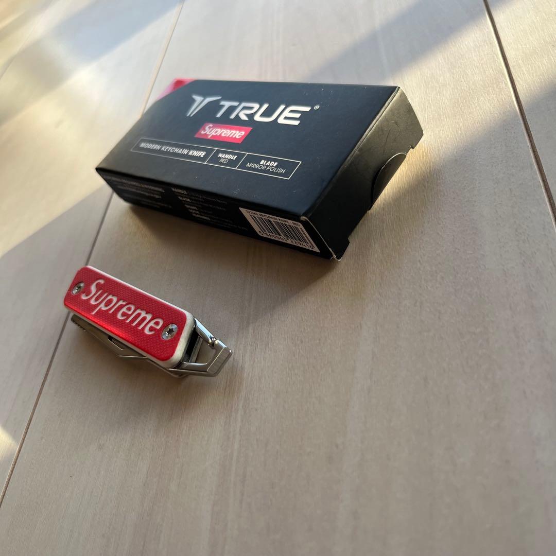 SUPREME × TRUE MODERN KEYCHAIN KNIFE ナイフ - メルカリ