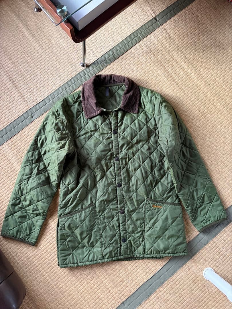 オリーブグリーン キルティングジャケット